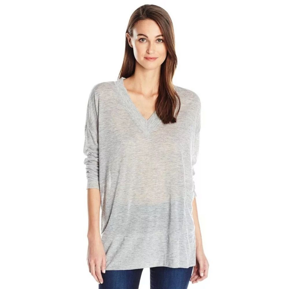 NWT Guess Boston Heather Gray V-Neck Pocket Detail Tunic Top in Gray Semi Sheer